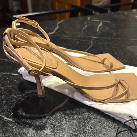 A.W.A.K.E MODE Delta High 80mm Sandals - Picture 6 of 9